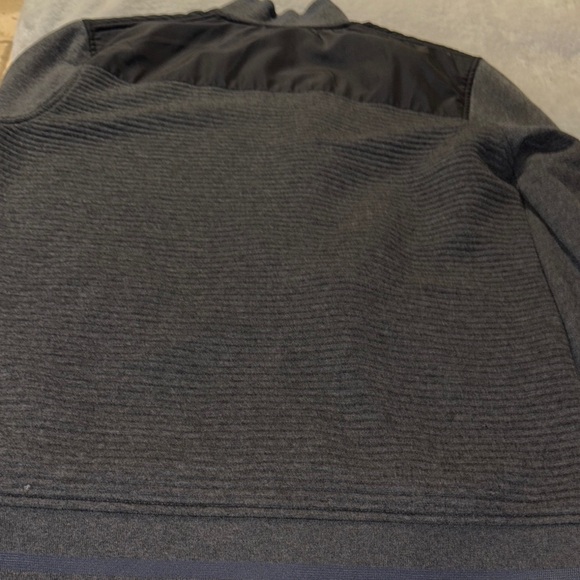 Gently Loved Gray & Burgandy  Zip-Up Sardin Quilted Jacket by Ted Baker London - Picture 10 of 14